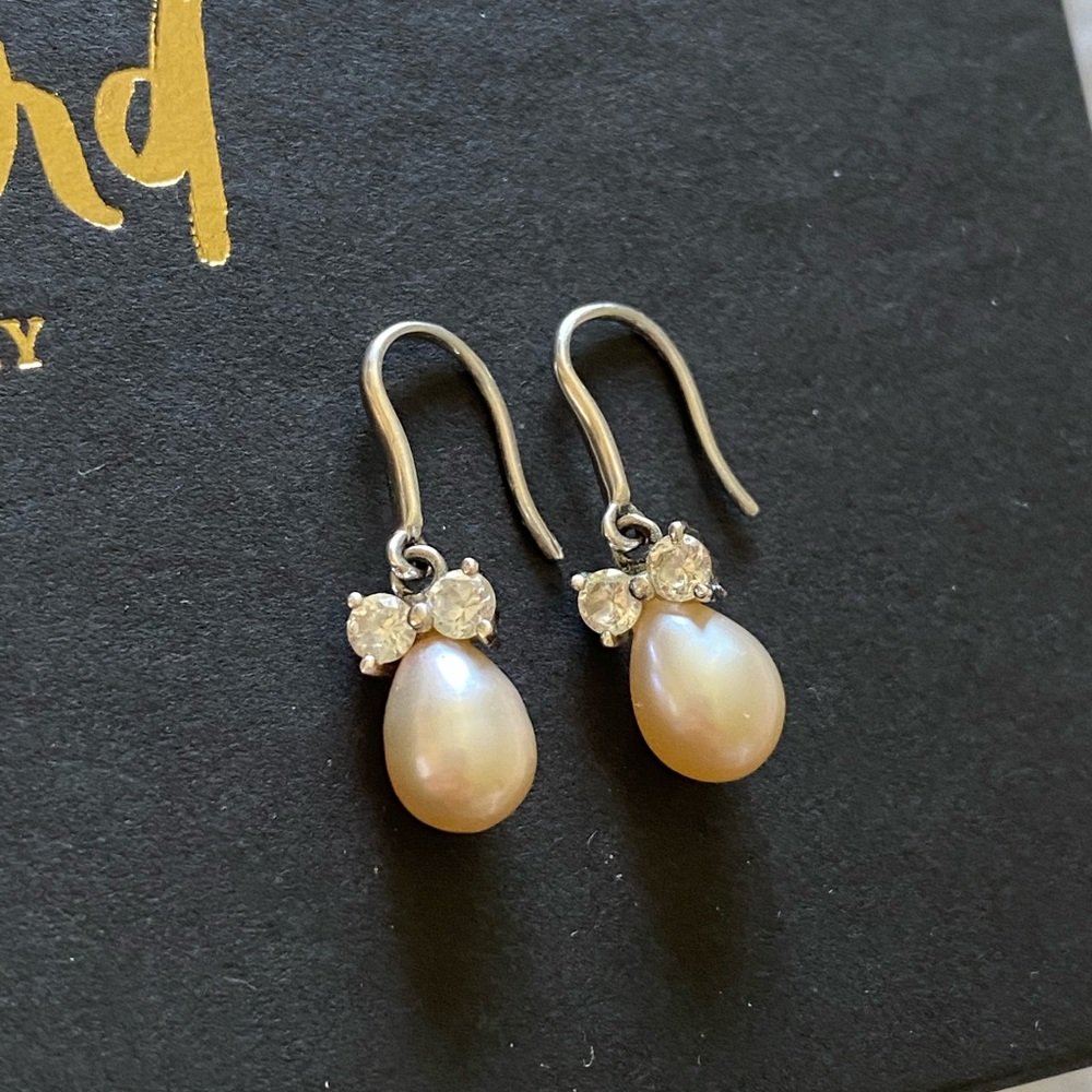 Genuine pink pearl 14k white gold earrings